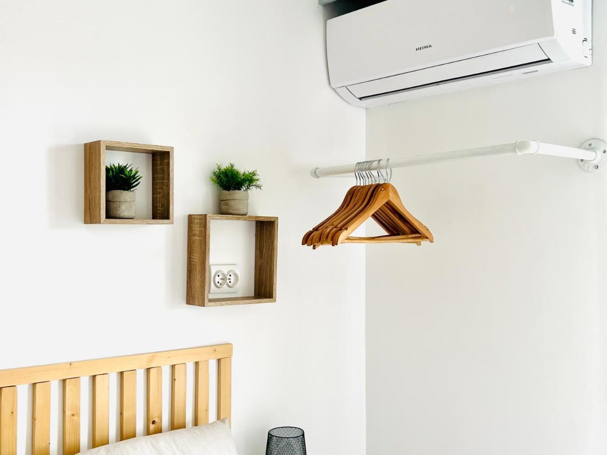 Les Palmiers - Appartement Avec Piscine Proche Plages - Wifi Et Clim Antibes Esterno foto