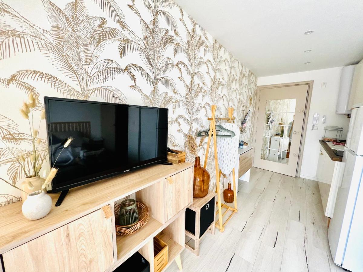 Les Palmiers - Appartement Avec Piscine Proche Plages - Wifi Et Clim Antibes Esterno foto