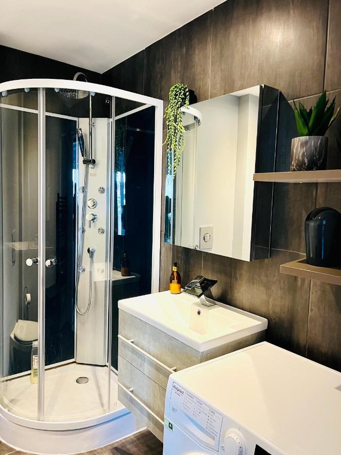 Les Palmiers - Appartement Avec Piscine Proche Plages - Wifi Et Clim Antibes Esterno foto